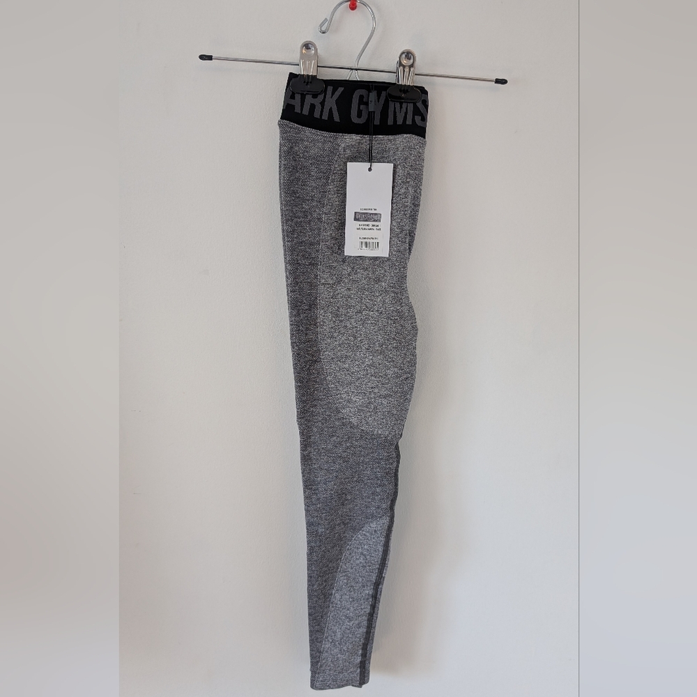 Gymshark Gray Leggings Athletic Fit - Picture 2 of 5